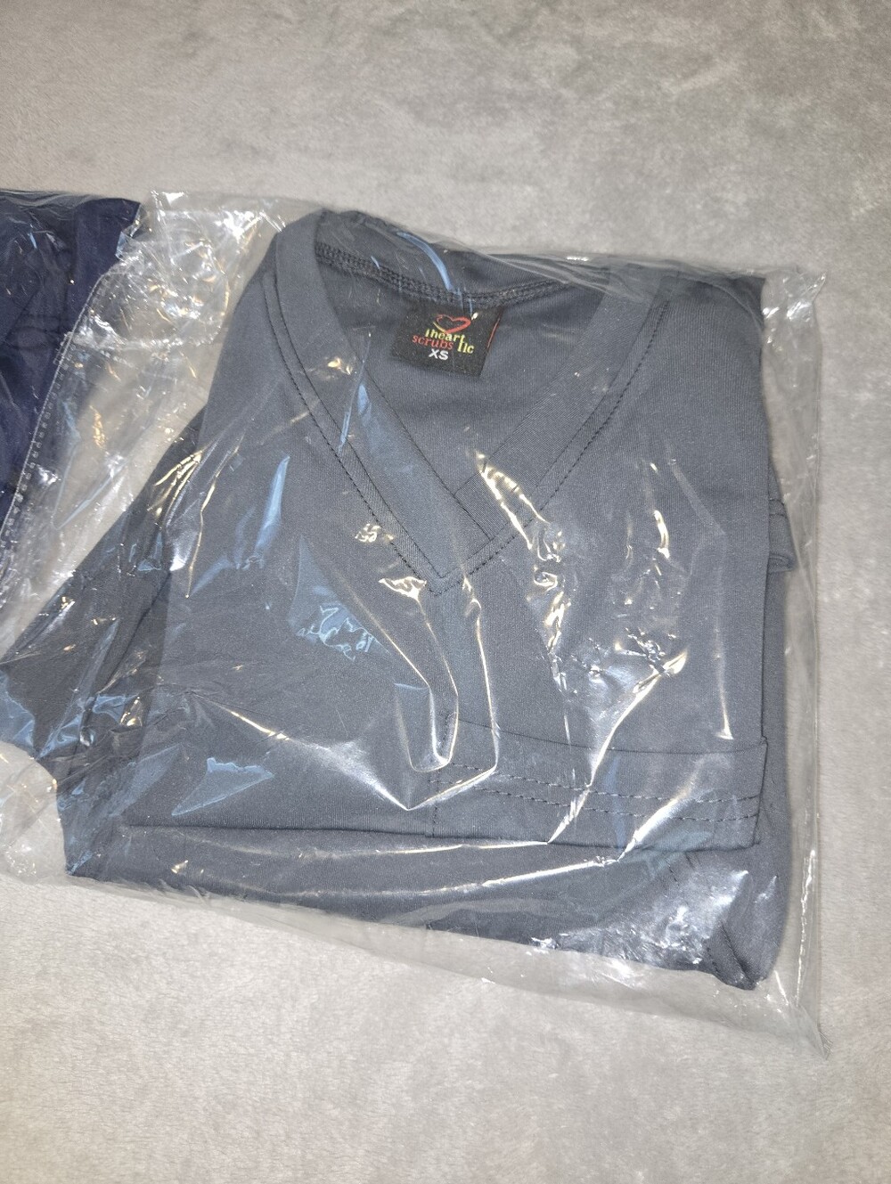 Jogger Scrub Set - Picture 2 of 6